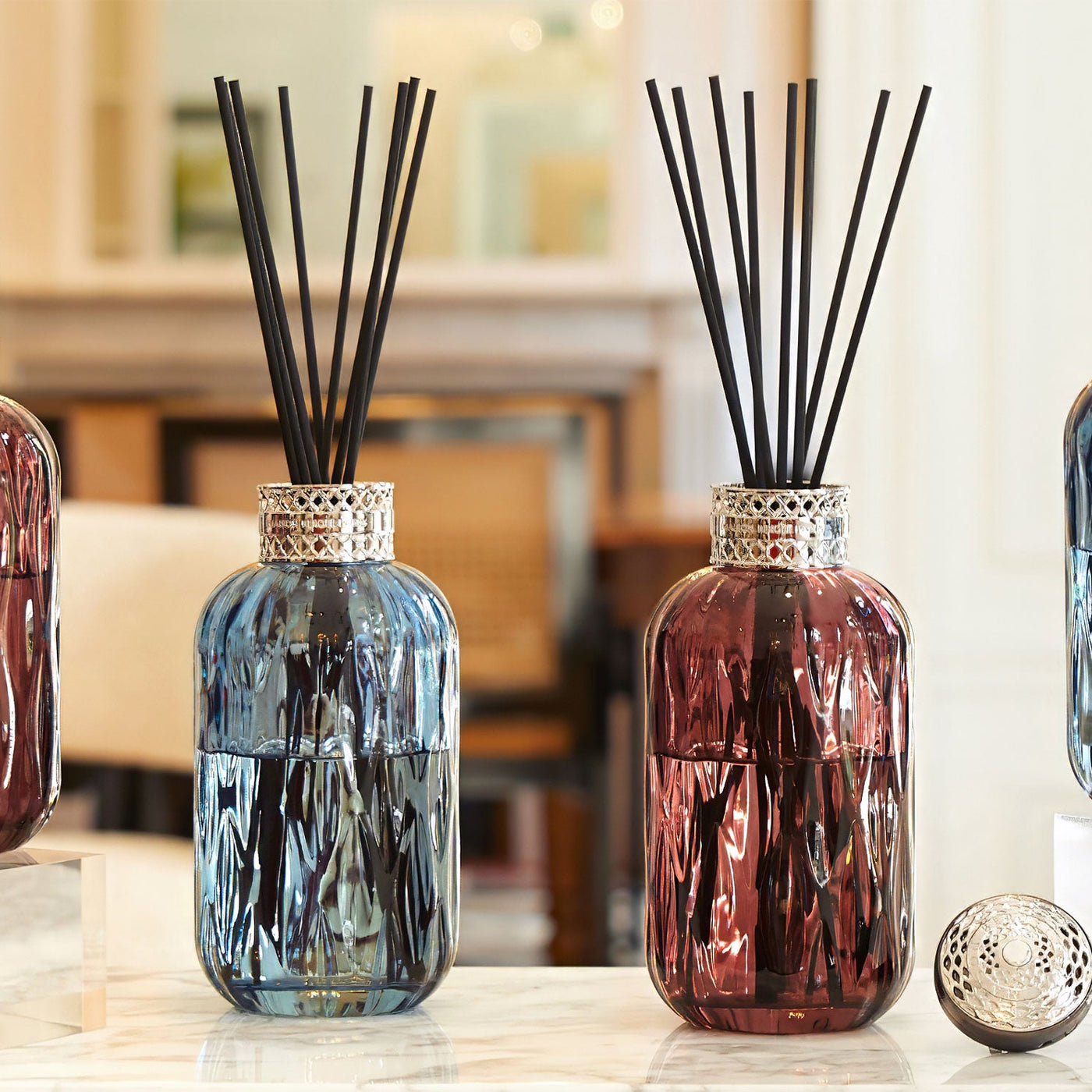 Designer parfumverspreiders: esthetiek en efficiëntie voor thuis